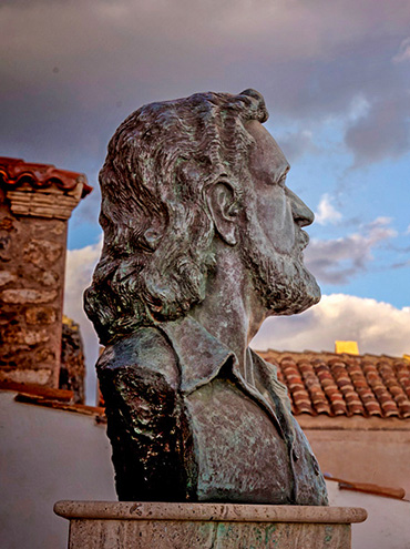 Jannis Ritsos Monemvasia Statue